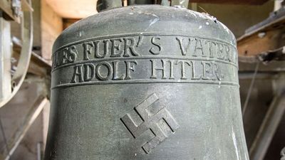 2018/02/kembana_e_hitlerit.jpg