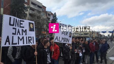 2018/03/Almir-Aliu-protesta-2.jpg