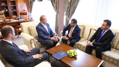 2018/07/Ministri-i-Jashtëm-Pacolli-me-Lordin-Ahmad.jpg