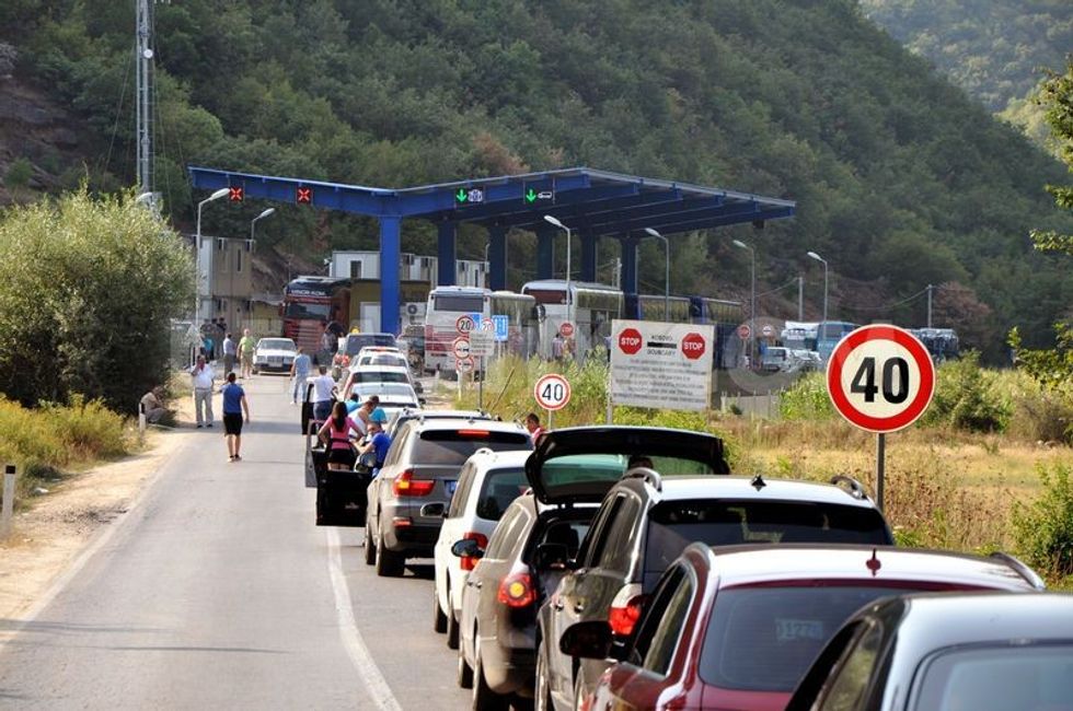 Nisin pritjet në pikat kufitare, fluks më i madh te Dheu i Bardhë