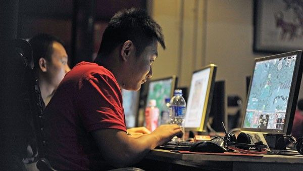 2018/09/china-internet-cafe-beijing-may12-2011.jpg