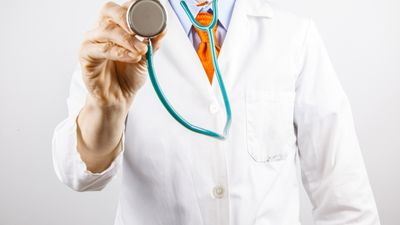 2019/01/doctor-1461911687BZx.jpg