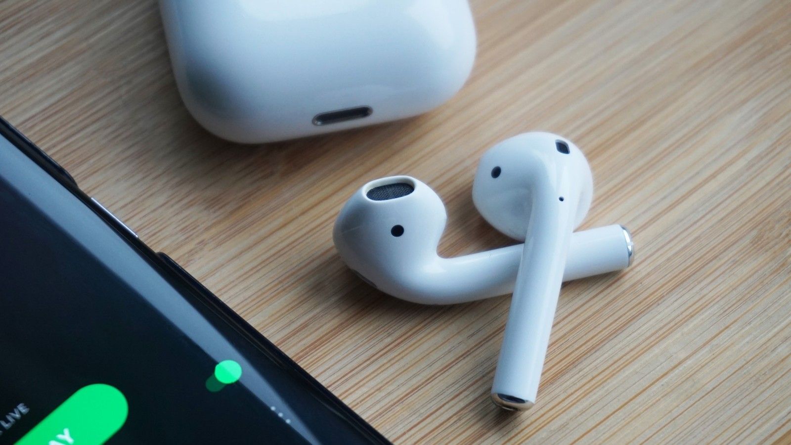 2019/05/AirPods-foto.jpg