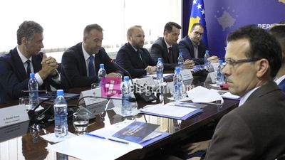 2019/05/takim-per-themelimin-e-Taskforces-dhe-Trupit-monitorues-per-krimet-e-luftes-foto-Ridvan-Slivova-1.jpg