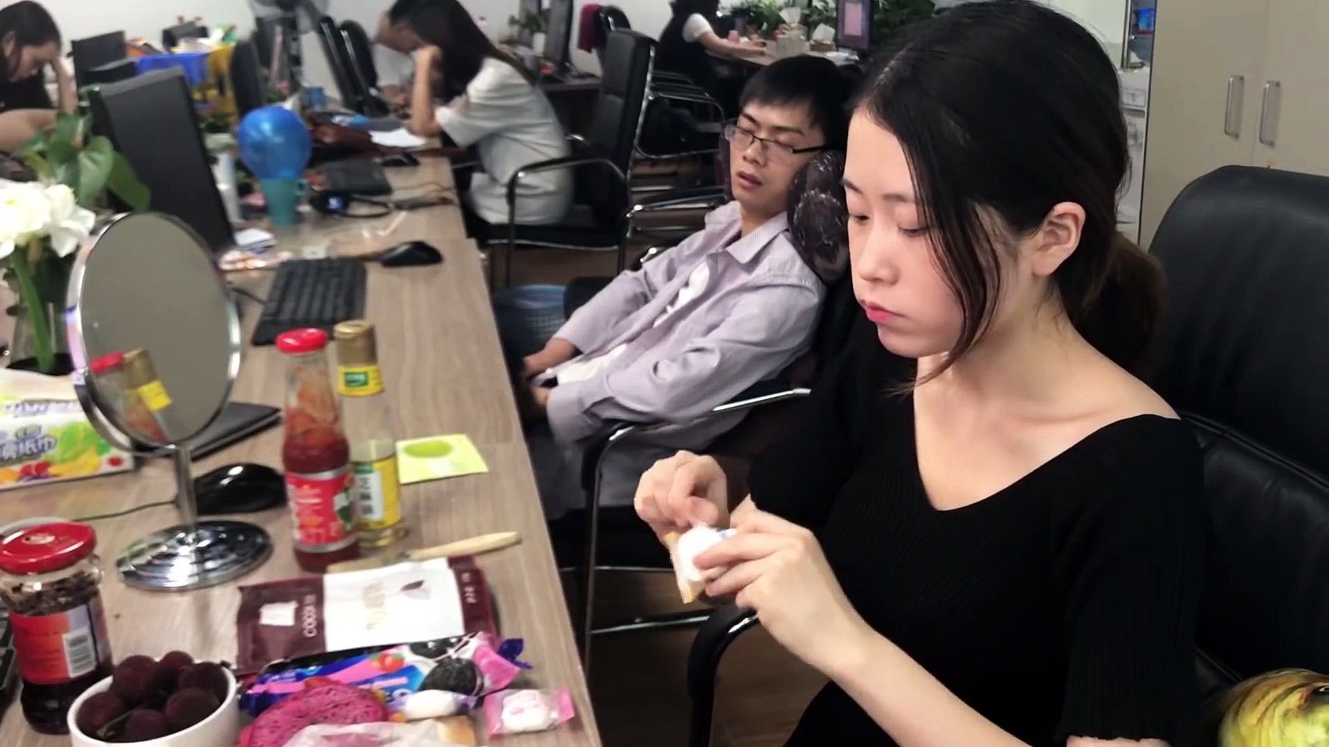 2019/06/x1080.jpg