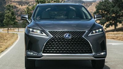 2019/06/Lexus-foto-1.jpg