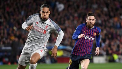 2019/07/Van-Dijk-Messi-1068x623.jpg