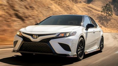 2019/08/Toyota-foto-10.jpg