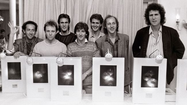 2019/09/Dire-Straits.jpg
