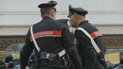 2019/10/itali-karabinieri.jpg