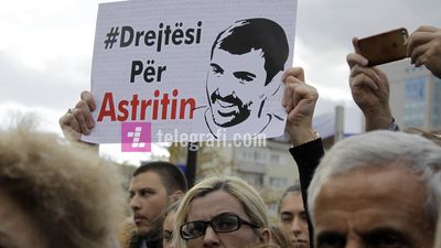 2019/11/marshi-per-Astrit-Deharin-Nje-popull-per-drejtesi-foto-Ridvan-Slivova-40.jpg