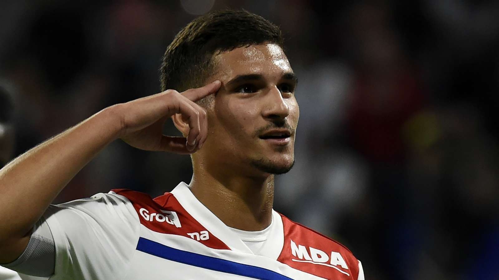 2020/03/houssem-aouar-lyon-2018-19_1hs7y7fqeo3s41xvykbixccyp8.jpg
