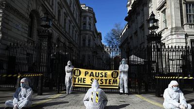 2020/03/britain-coronavirus-40.jpg
