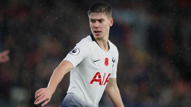2020/05/foyth.jpg