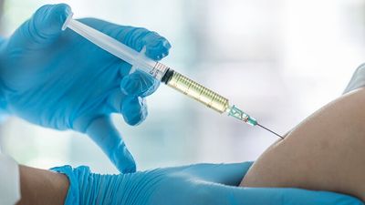 2020/08/gettyimages-vaccination-june-29.jpg