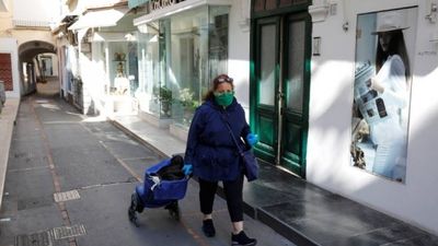 2020/08/italy-corona.jpg