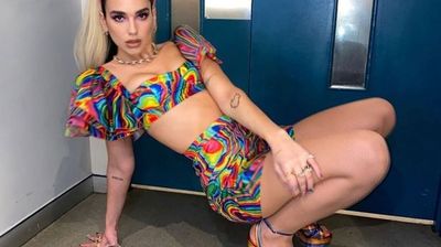 2020/08/0_Dua-Lipa-26th-Birthday-e1605912024639.jpg