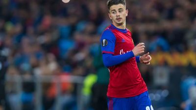 2020/09/edon_zhegrova_of_fc_basel_looks_on_during_the_uefa_europa_league_1543702-768x512-1.jpg
