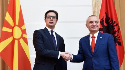2020/09/meta-pendarovski.jpg