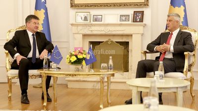 2020/10/takimi-Hashim-Thaci-e-Miroslav-Lajcak-foto-Ridvan-Slivova-5.jpg