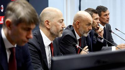 2020/10/gazidis-milan.jpg