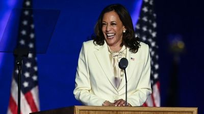 2020/11/vice-president-elect-kamala-harris-delivers-remarks-in-news-photo-1604917269_.jpg