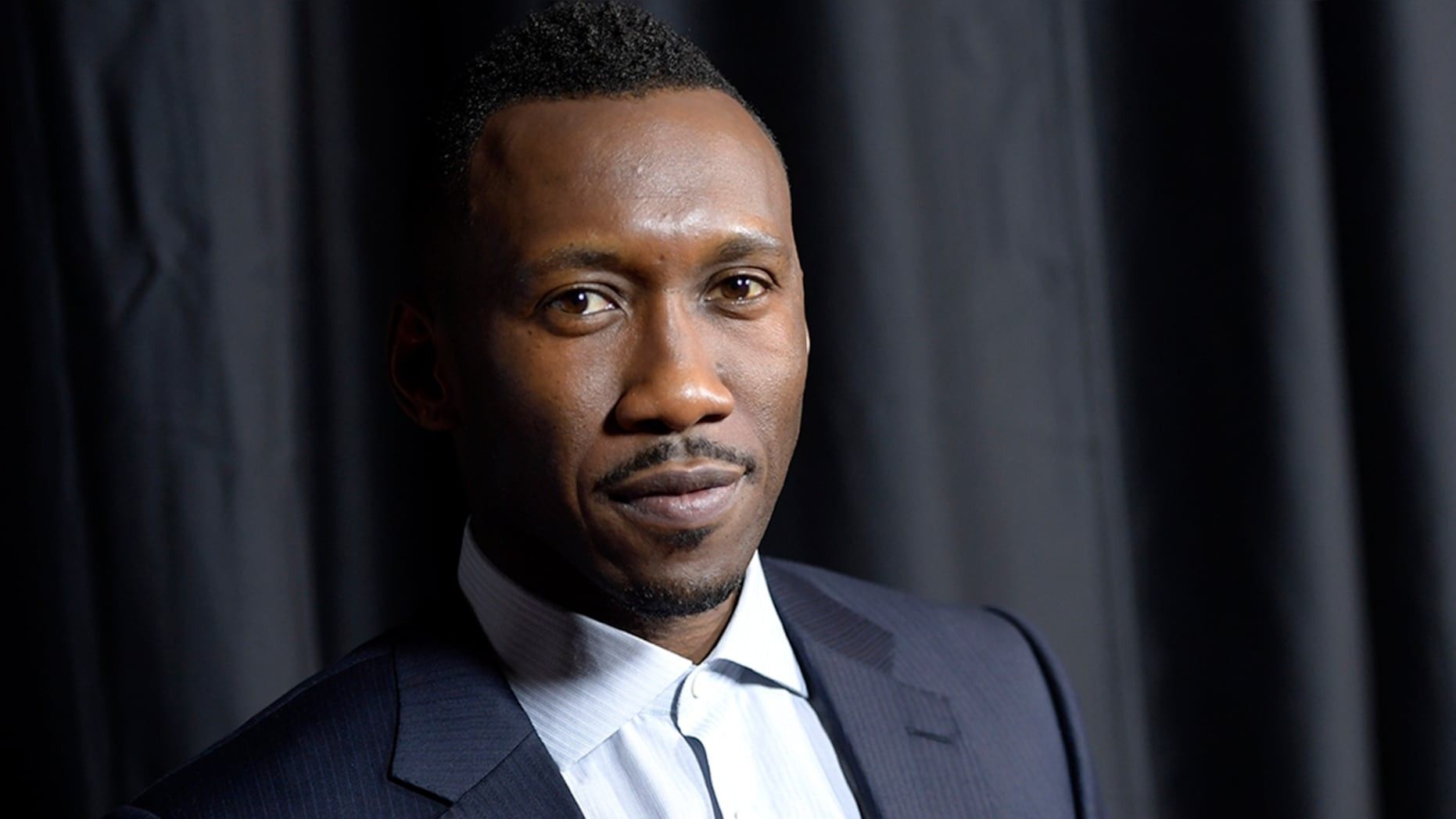 2020/11/2cda8c78-mahershali-ali-getty-e1606033213678.jpg