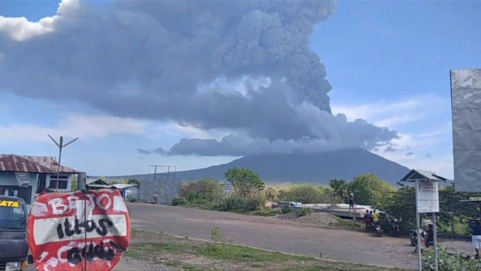 2020/11/cover-image-nature-indonesia-volcano-environment-volcano_960x540.jpg