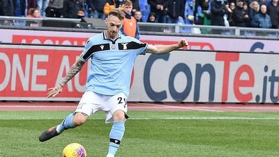 2020/12/Manuel-Lazzari-Lazio-2019-2020-1.jpg