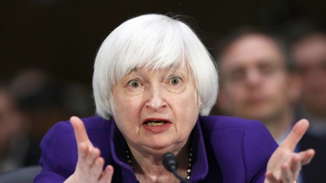 2021/02/yellen-bitcoin.jpg