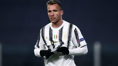 2021/03/arthur_Juventus.jpg