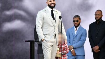 2021/05/DRAKE-e1621862494482.jpg