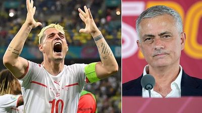 2021/07/xhaka-mourinho.jpg