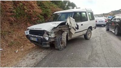 2021/08/land-rover.jpg