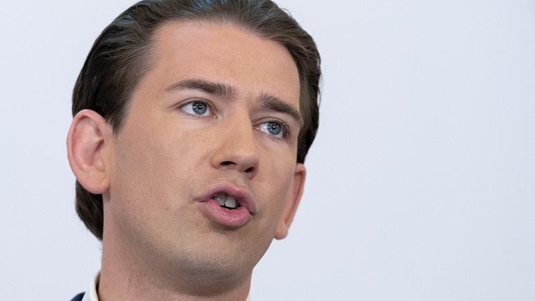 2021/10/Kurz.jpg