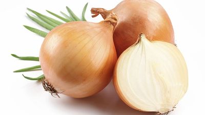 2021/10/commodity-yellow-onion.jpg