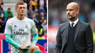 2021/10/kroos-guardiola.jpg
