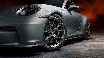 2021/12/image-porsche-celebrates-anniversary-with-special-edition-911-gt3-163914164333840-e1639329056169.jpg