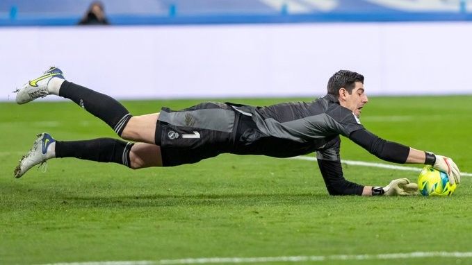 2021/12/courtois.jpg