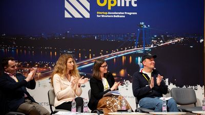 2022/01/Uplift-290.jpg
