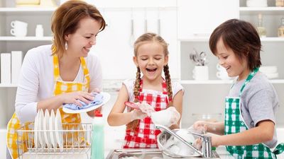 2022/05/Kids-and-mother-washing-dishes.jpg