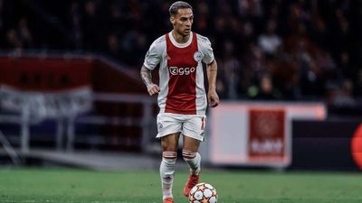 2022/05/afc-ajax-antony.jpg
