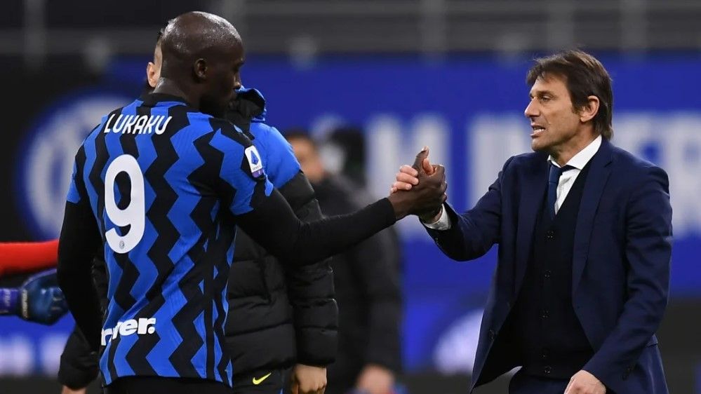 2022/06/Lukaku-Conte.jpg