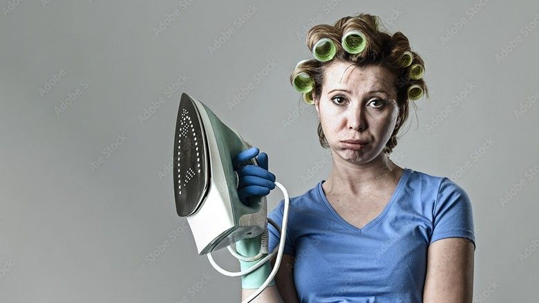 2022/06/sad-woman-ironing-clothing-home-521712.jpg