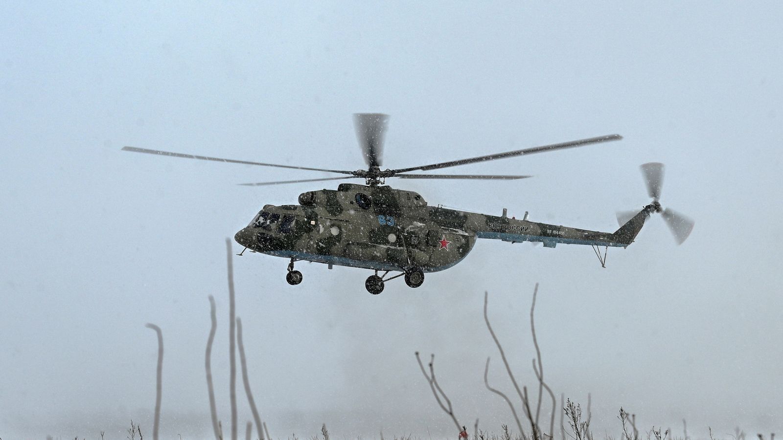 2022/06/skynews-russian-mi-8-military-helicopter_5811415.jpg