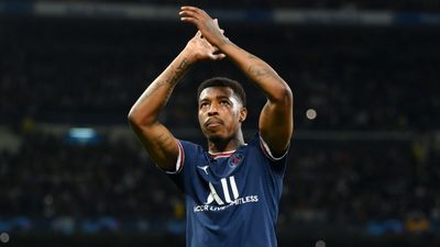 2022/07/kimpembe.jpg