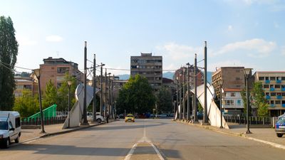2022/07/mitrovica-bridge-scaled.jpg