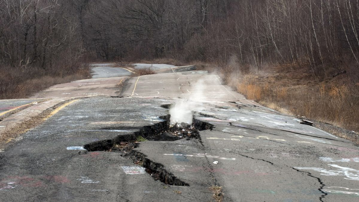 2022/08/1_Centralia-fire.jpg