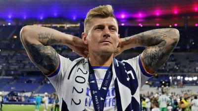 2022/10/kroos-1.jpg