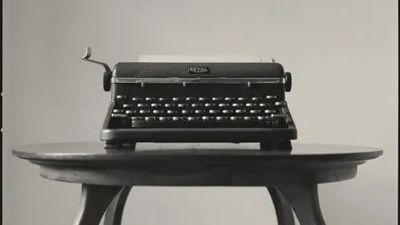 2022/12/Typewriting2-e1671619721145.jpg